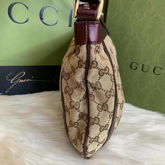 Gucci crossbody with original dustbag - Picture 2 of 15